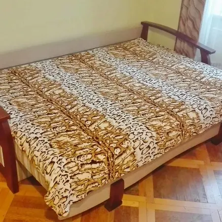 On Katedralna Apartamento *