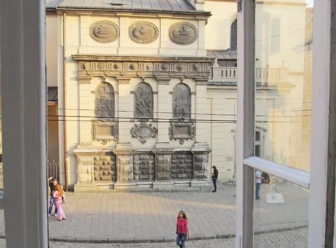 アパート On Katedralna リヴィウ