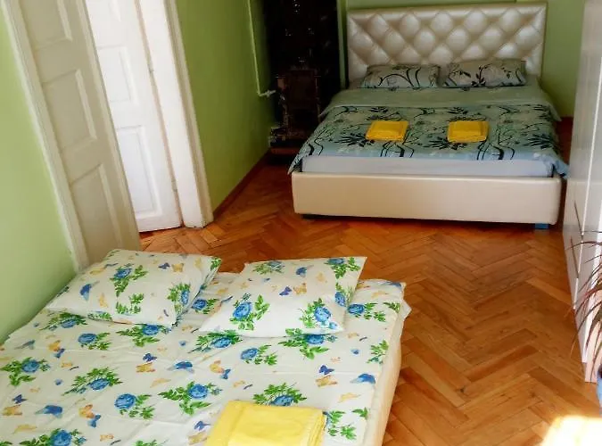 Appartamento On Katedralna *